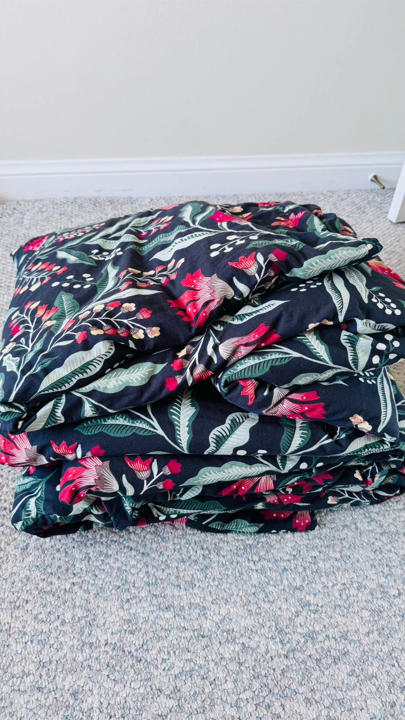 Duvet and cover cover with floral print