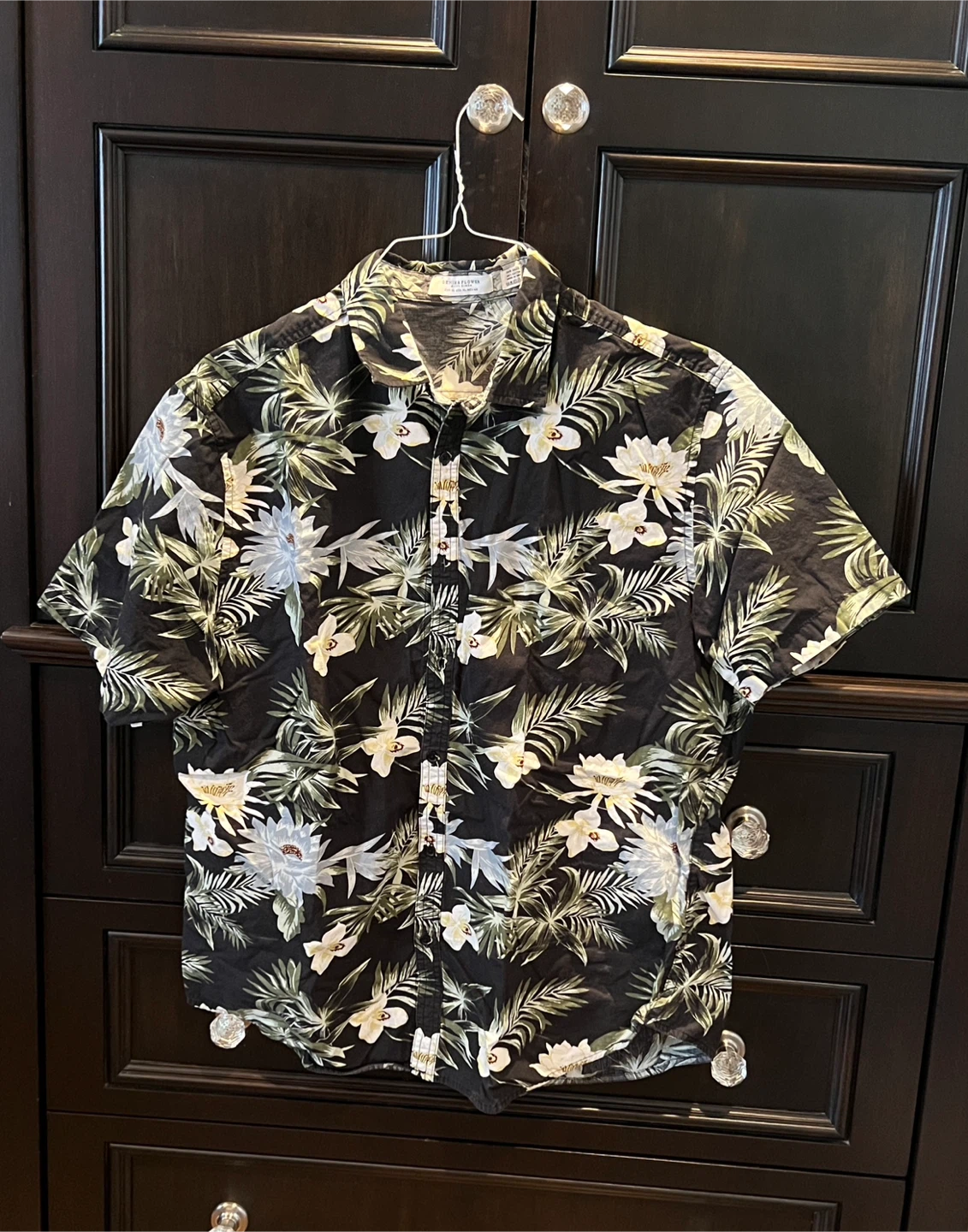 Short Sleeve Button Down Shirt - Black Floral - XL