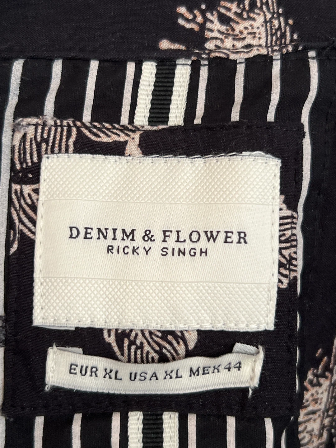 Denim & Flower Black Floral Short Sleeve - photo 2