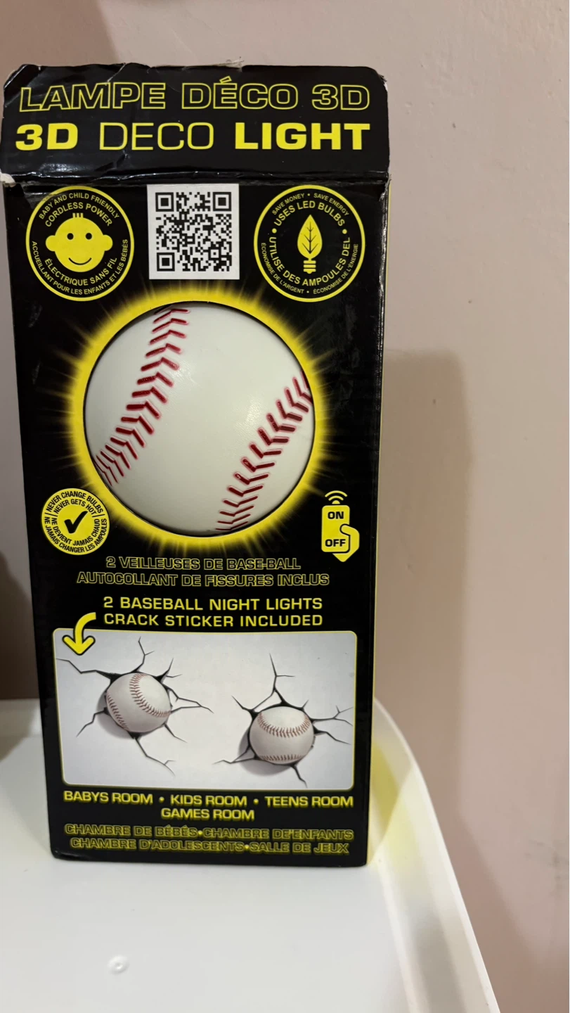 2 Baseball Night Lights with Crack Sticker