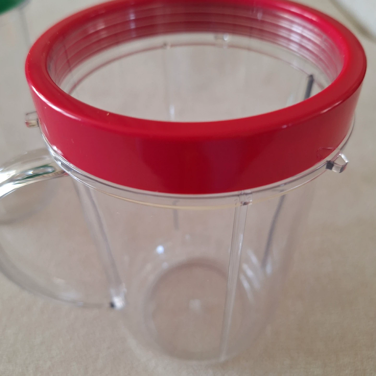 Set of 2 Blender Cups with Red and Green Lids - photo 4
