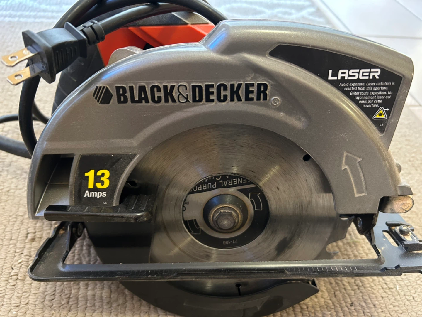Black & Decker Circular Saw with Laser Guide - photo 2