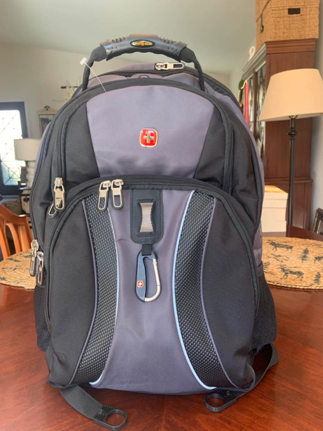 New Swiss Gear Scan Smart Backpack