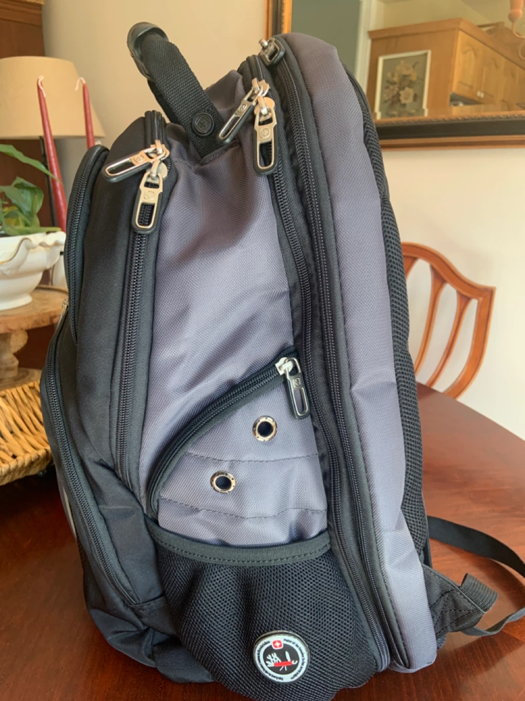 New Swiss Gear Scan Smart Backpack - photo 4