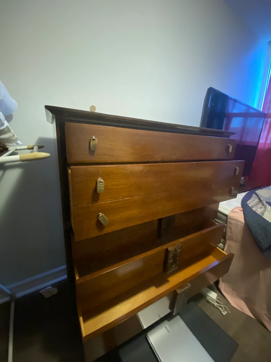 Vintage Wooden Dresser - photo 5