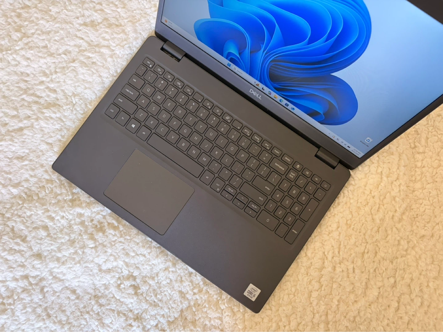 Dell latitude 3510 Laptop — i5-10th Gen / 8GB RAM / 256GB SSD - photo 2
