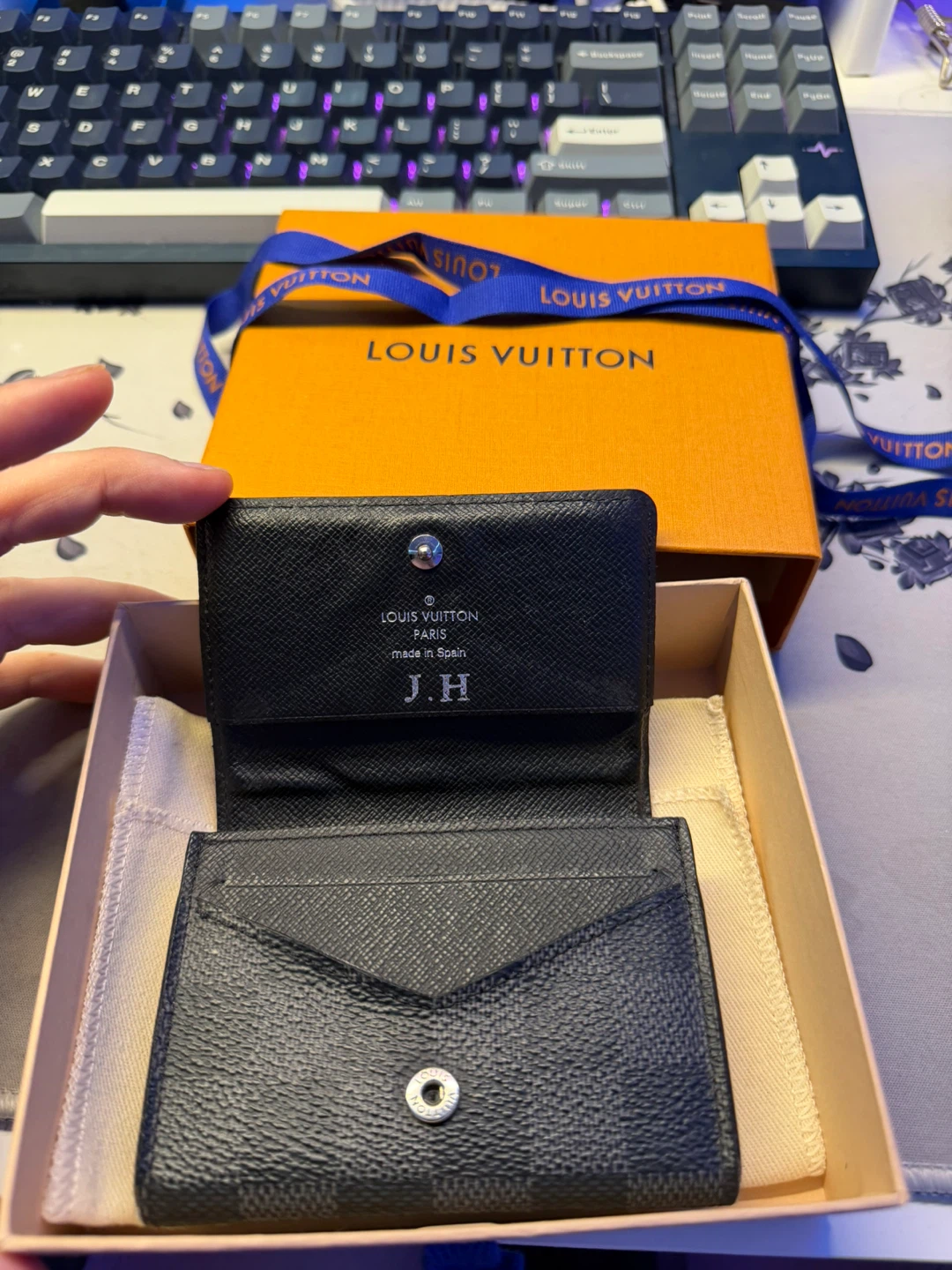 Louis Vuitton Tri-fold Wallet - photo 3