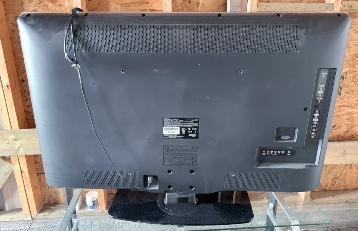 Philips 46" LCD TV - photo 2