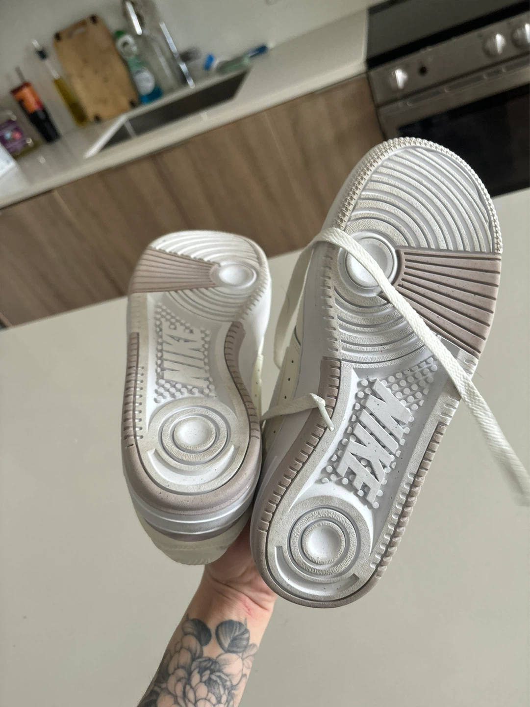 Nike Size 5 Women's Court Vision Low White Sneakers - photo 3