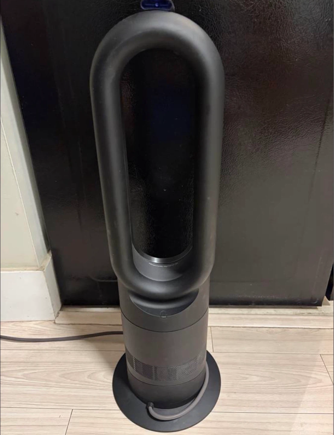 Dyson AM09 Hot + Cool Fan Heater - photo 3