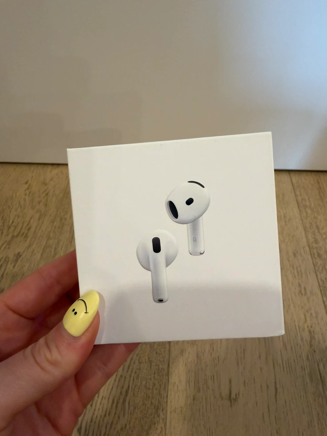 Apple AirPods 4 with Active Noise Cancellation
