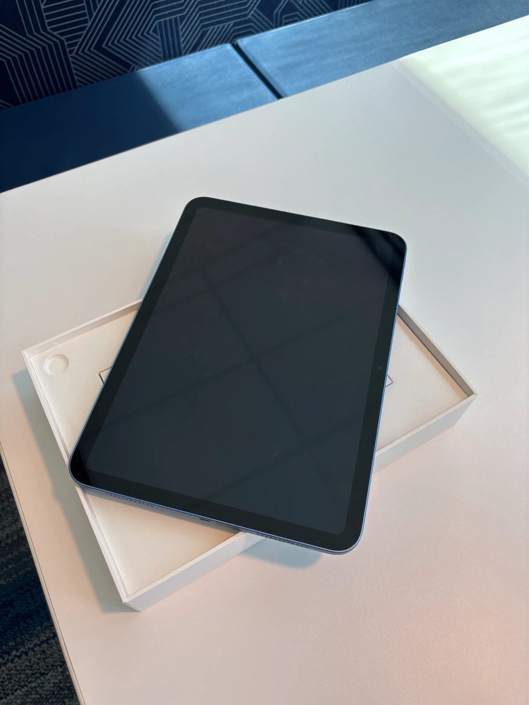 Apple iPad 10th Generation 128GB Blue