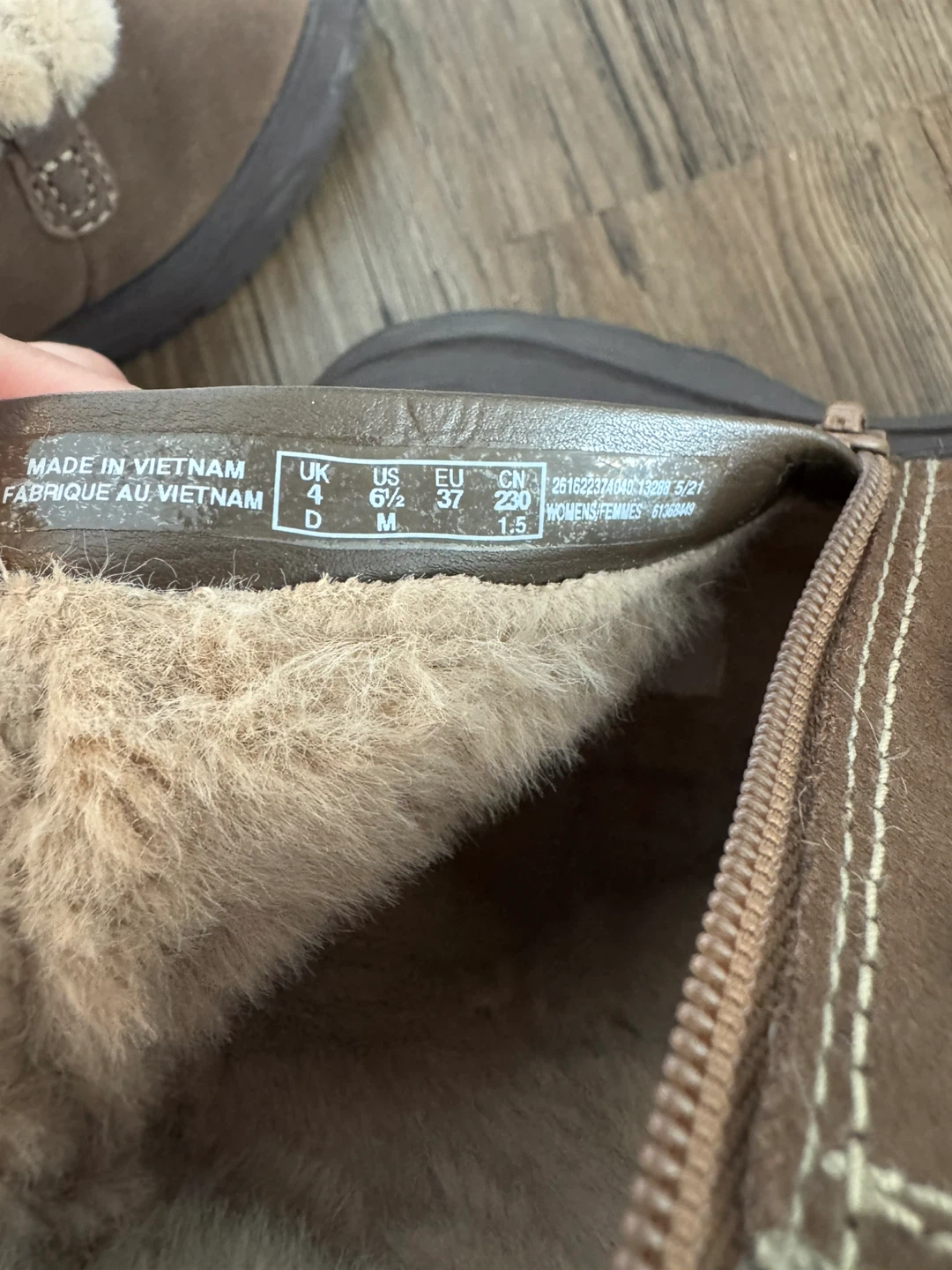 Brown Suede Winter Boots - Women's Size 6.5 - photo 4