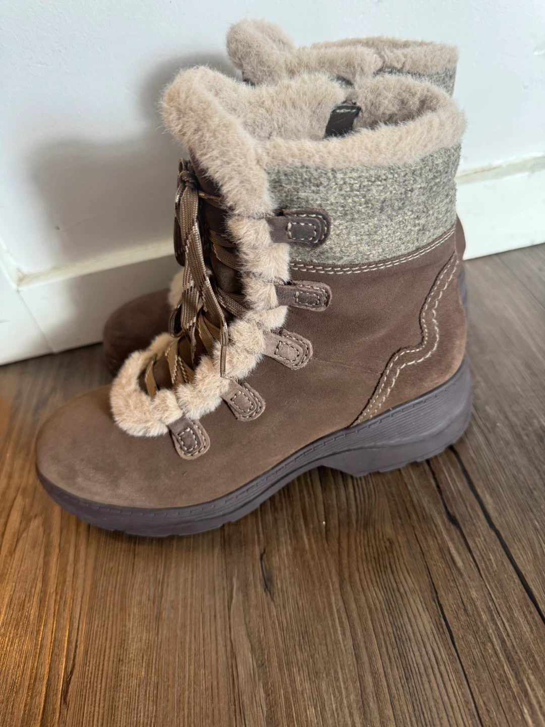 Brown Suede Winter Boots - Women's Size 6.5