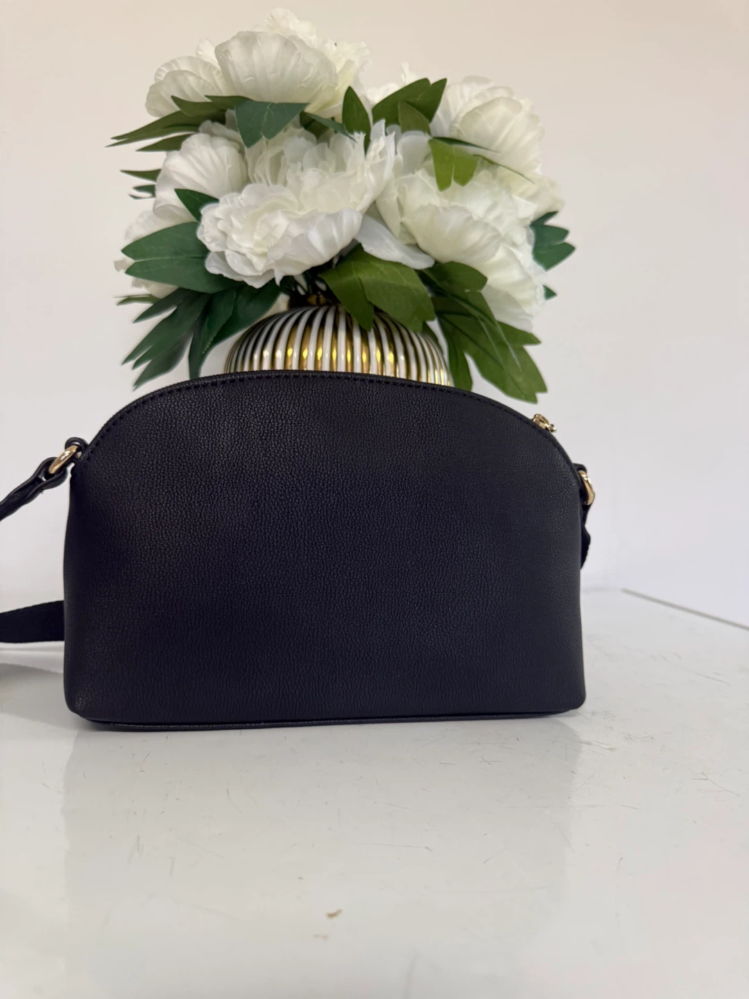 Tommy Hilfiger Black Pebble Grain Dome Crossbody Bag - photo 2