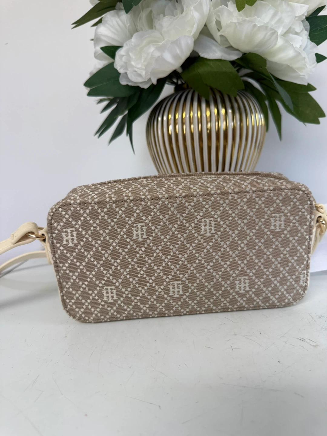 Tommy Hilfiger crossbody bag - photo 2