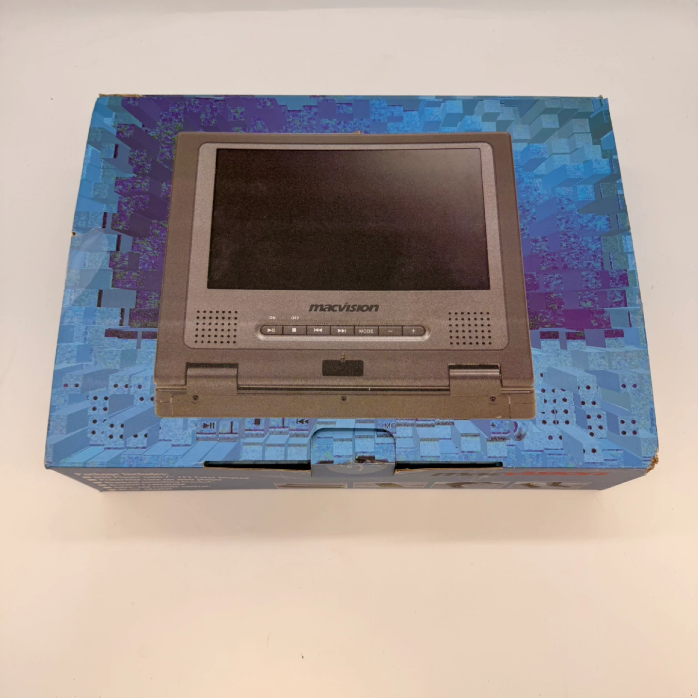 MacVision Portable DVD Player 7” Screen MP007 Brand New
