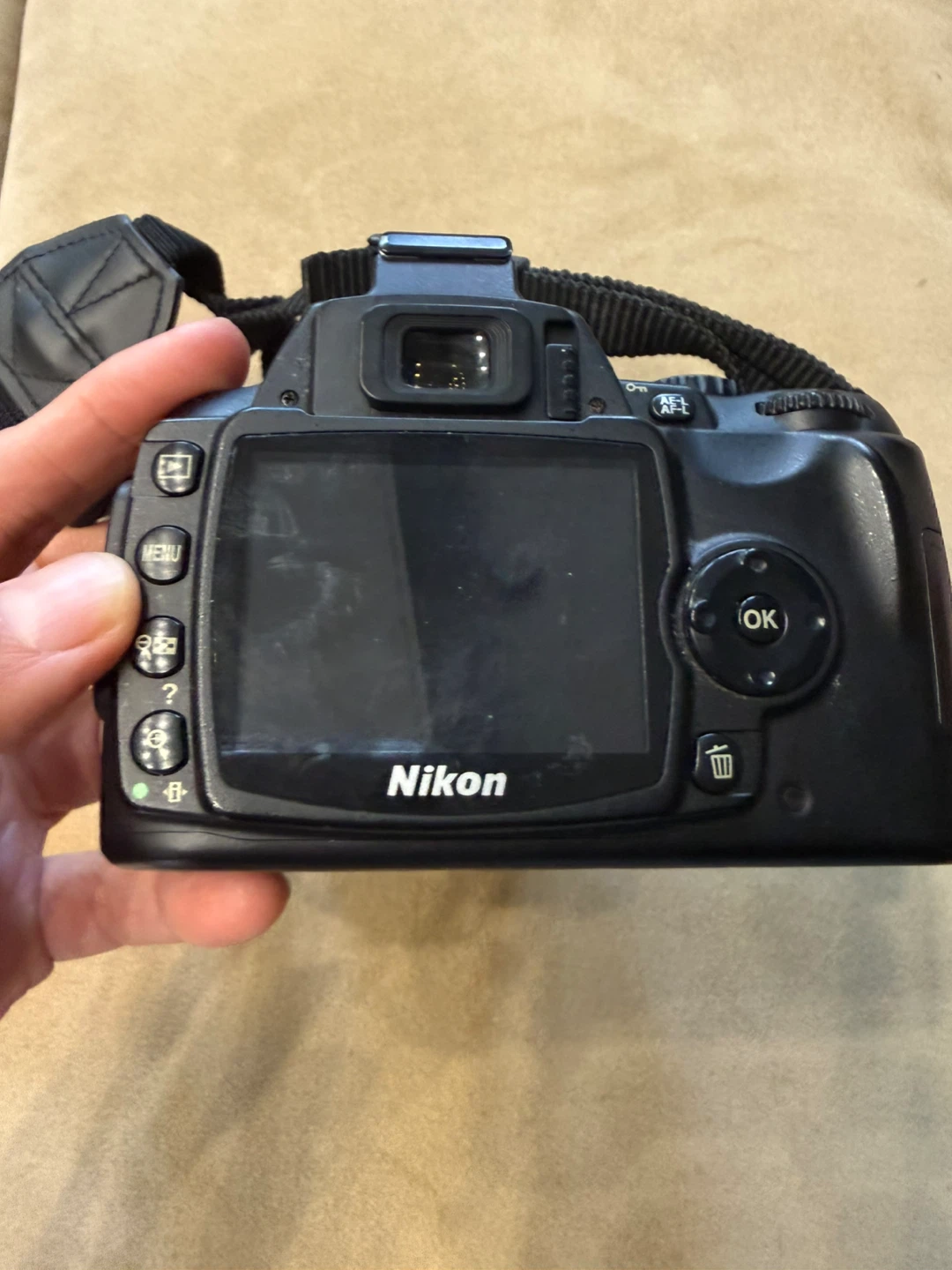 Nikon D40 DSLR Camera with 18-55mm Lens - photo 5