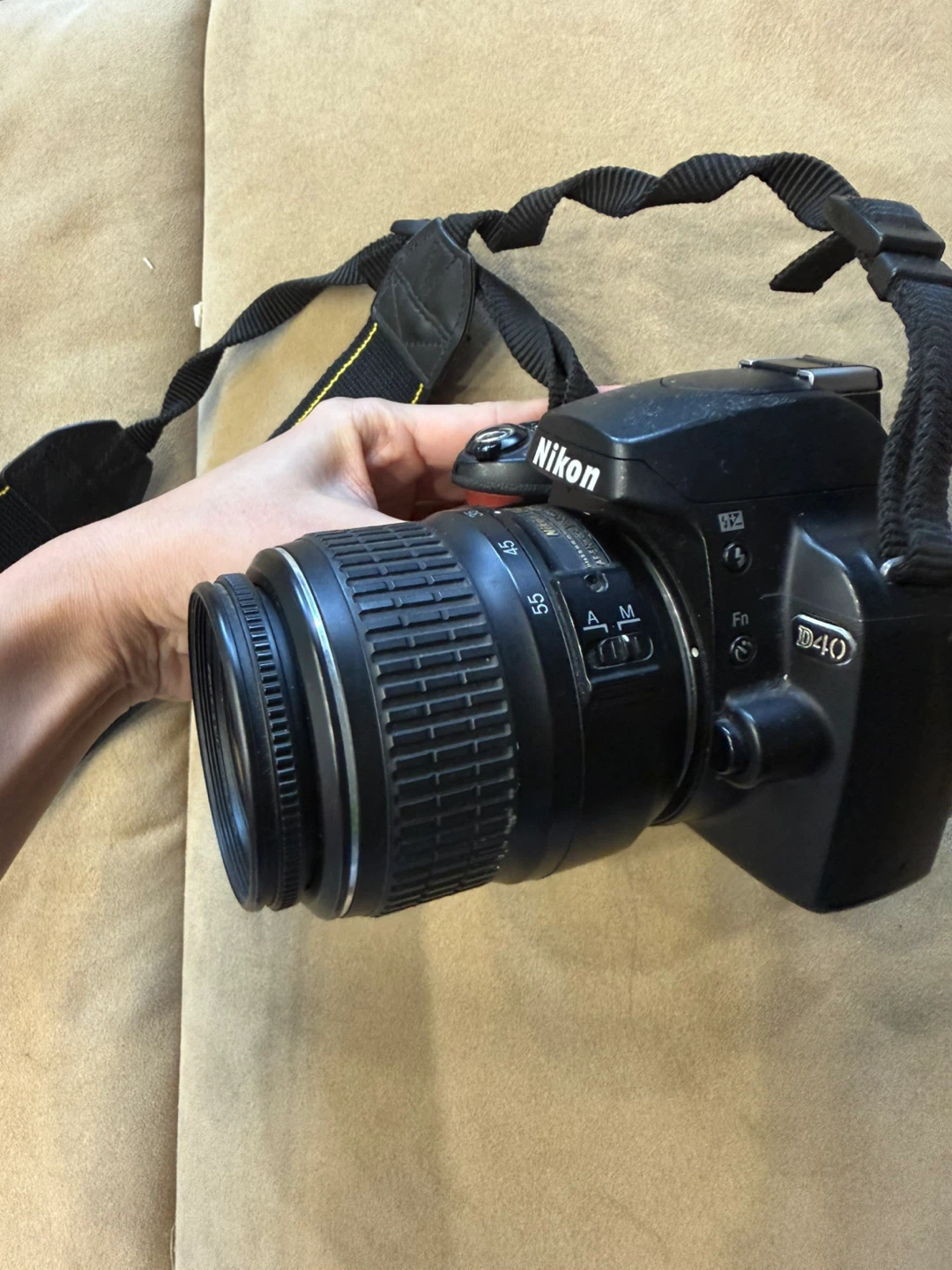 Nikon D40 DSLR Camera with 18-55mm Lens - photo 4