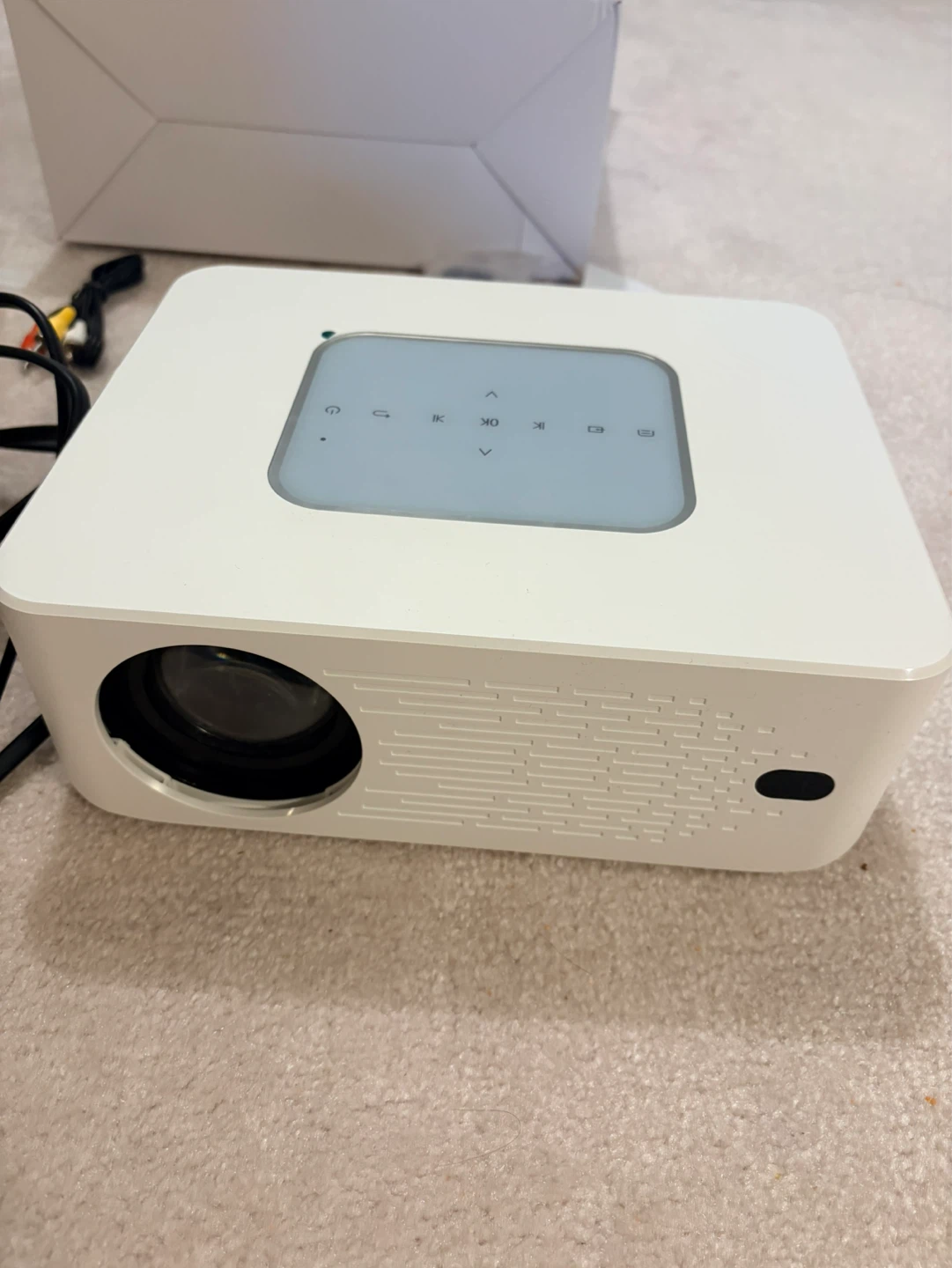 1080P Portable HD Projector - photo 2