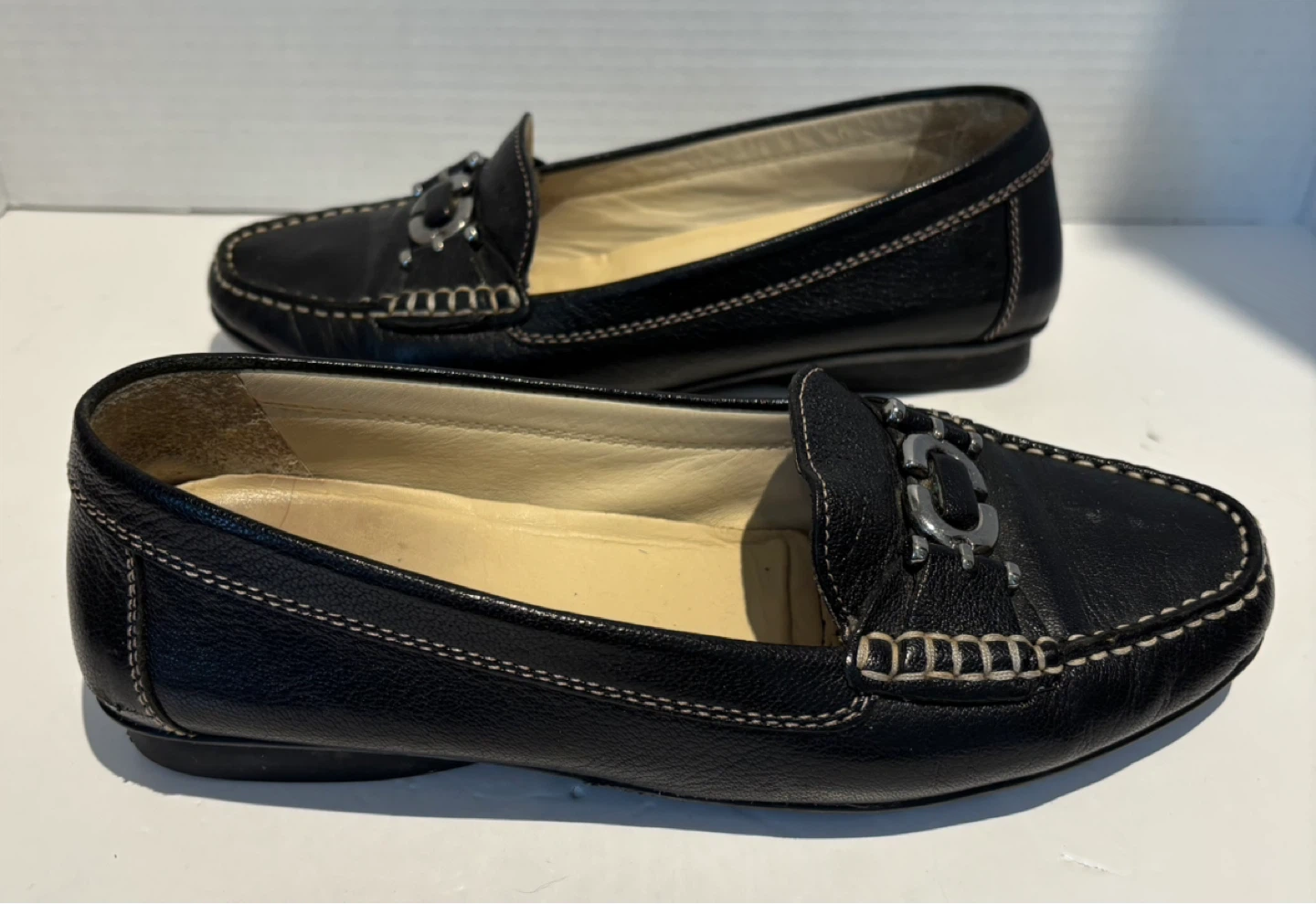GEOX Flats Women’s Black Leather Loafers SZ US 7.5/8 EUR 38.5 - photo 2