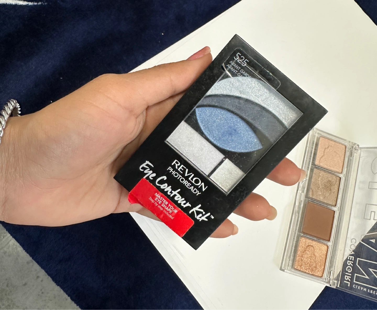 Revlon Photoready Eye Contour Kit & Covergirl Palette - photo 2