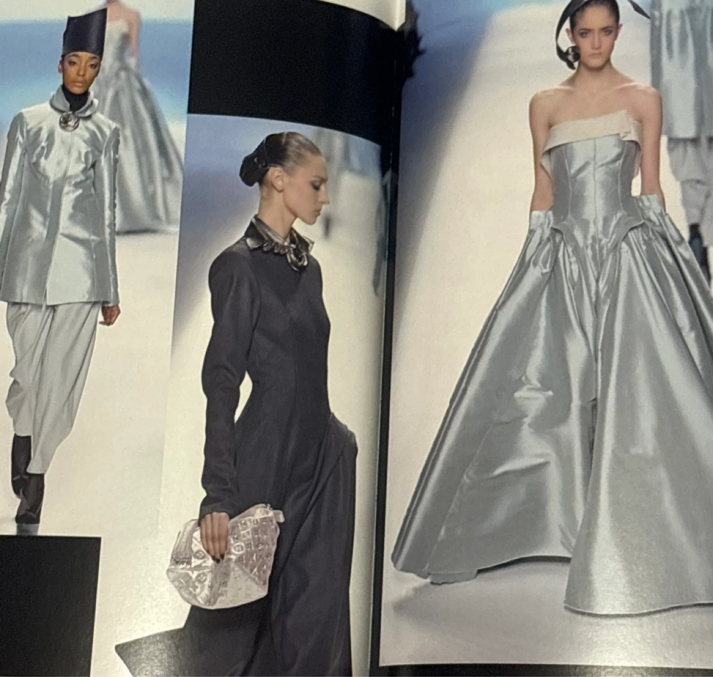 Louis Vuitton Catwalk The Complete Fashion Collections Book - photo 4