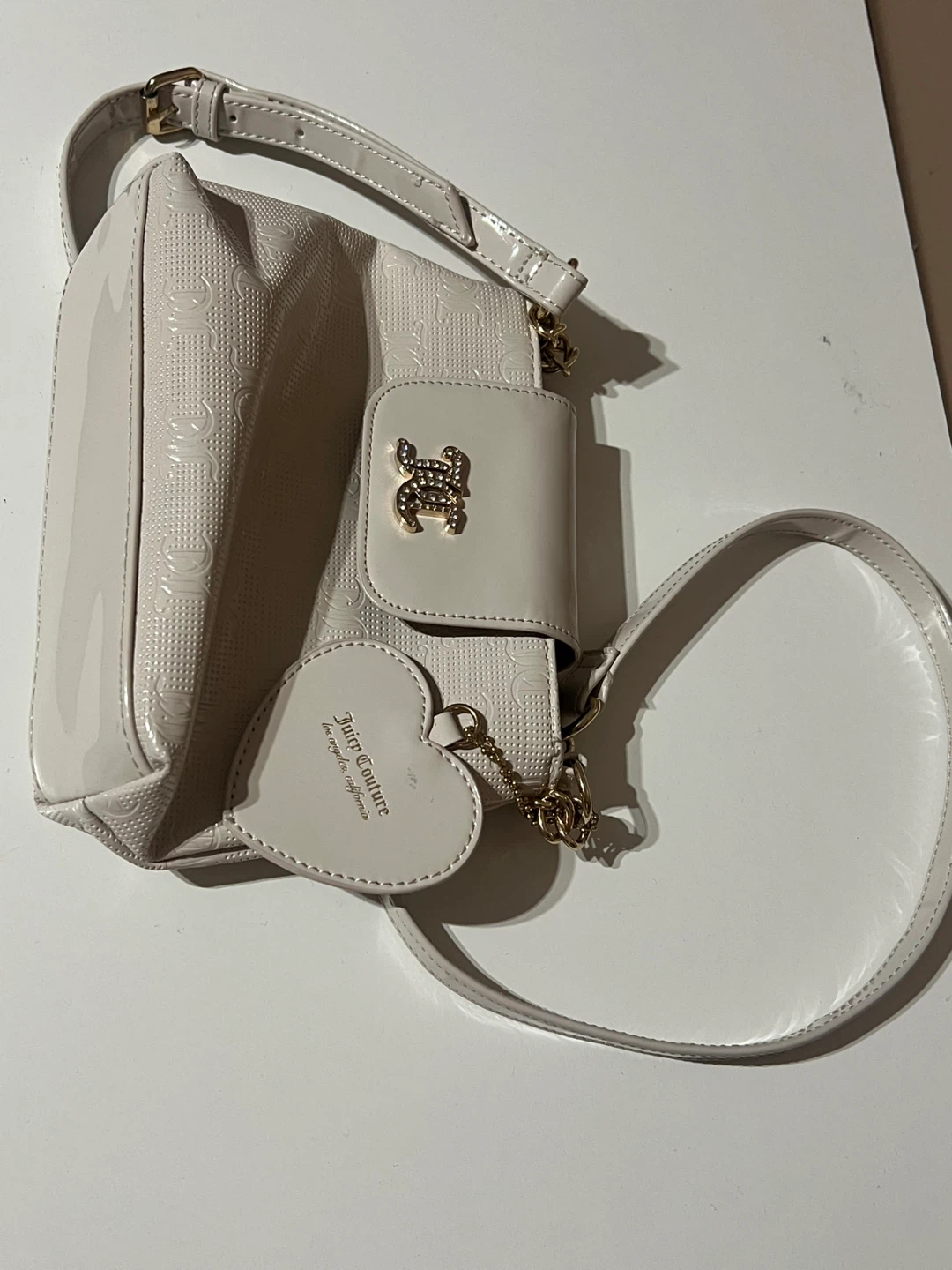 Juicy Couture Cream Patent Leather Shoulder Bag with Charm - photo 5