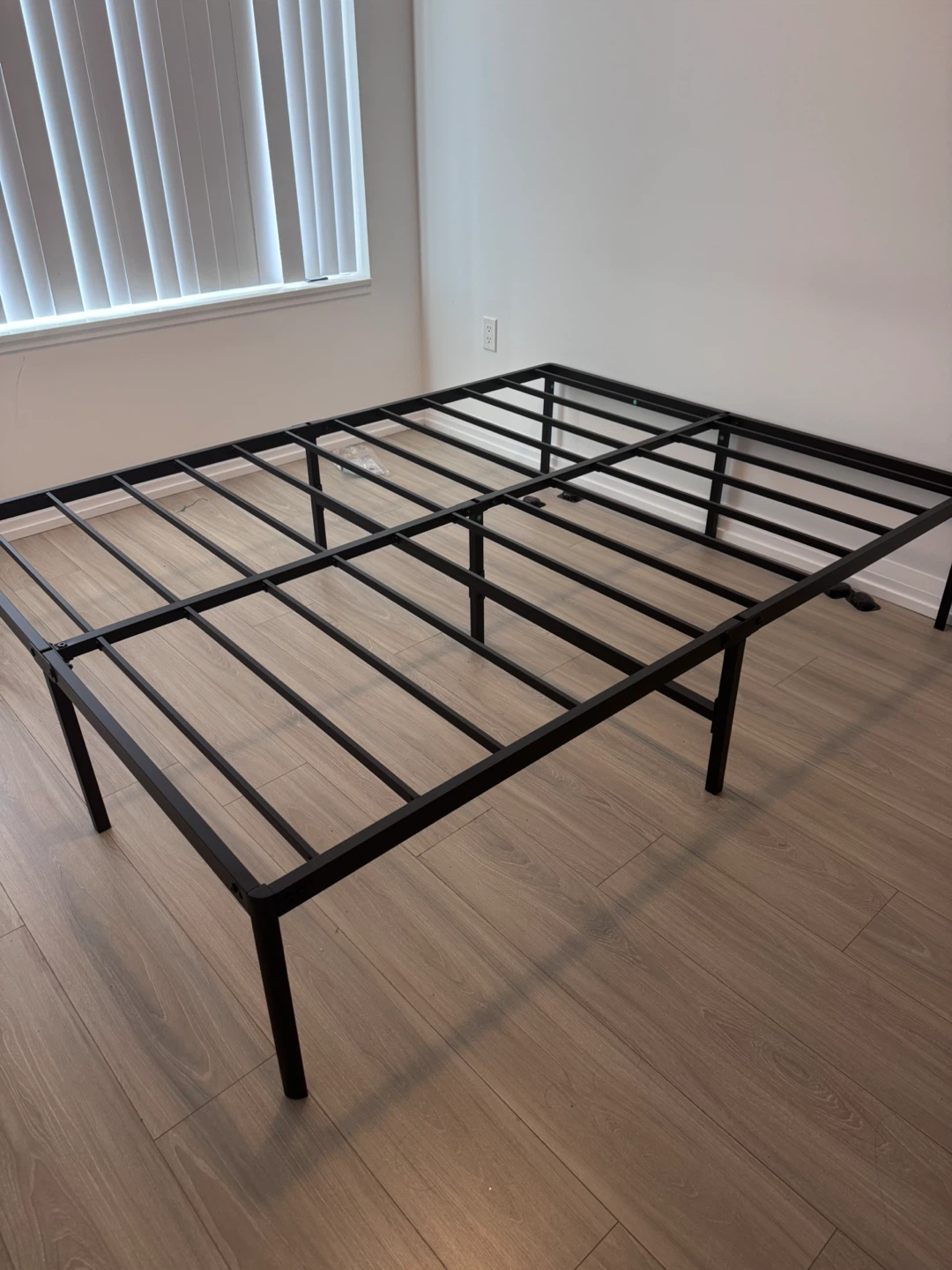 Queen Size Metal Bed Frame