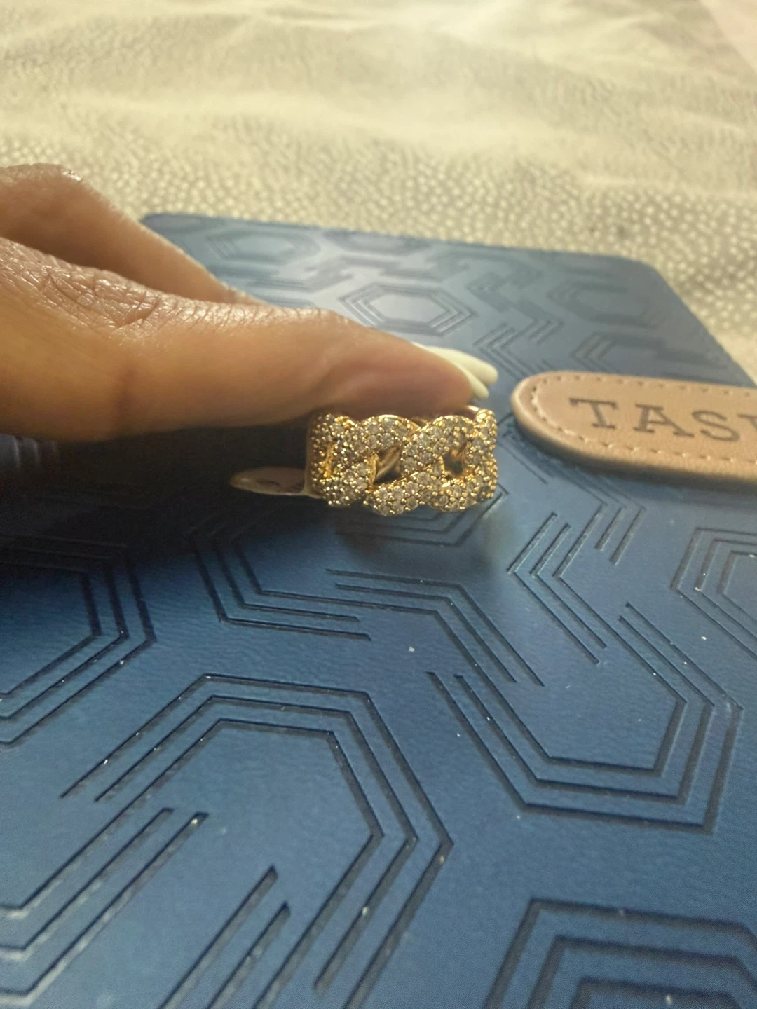 Gold Chain Link Ring with Crystals - Size 6 - photo 2
