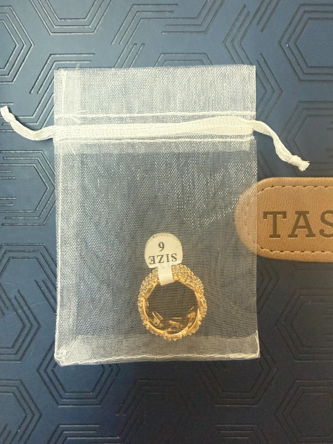 Gold Chain Link Ring with Crystals - Size 6 - photo 5
