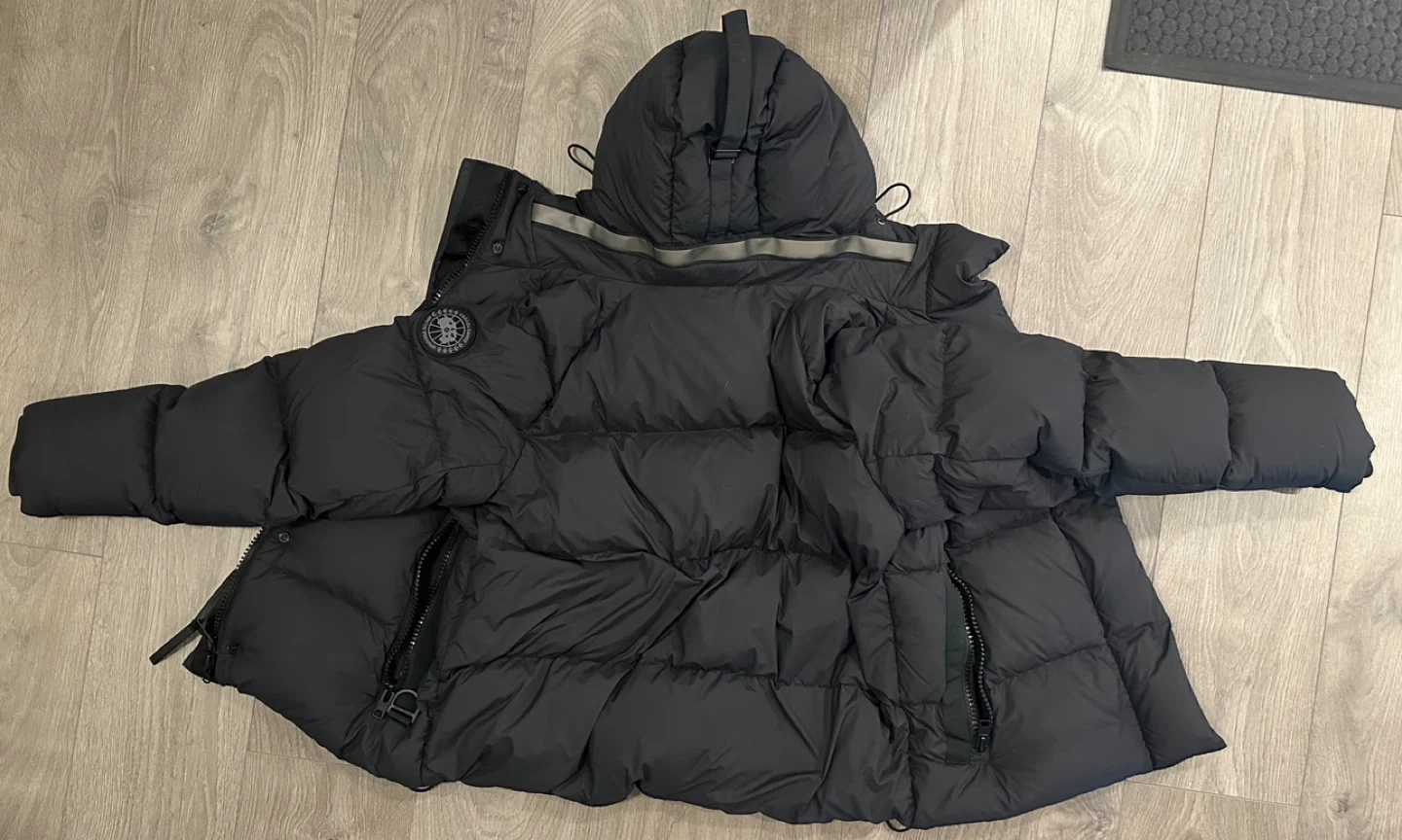 Canada Goose Junction Parka Black Label - photo 2