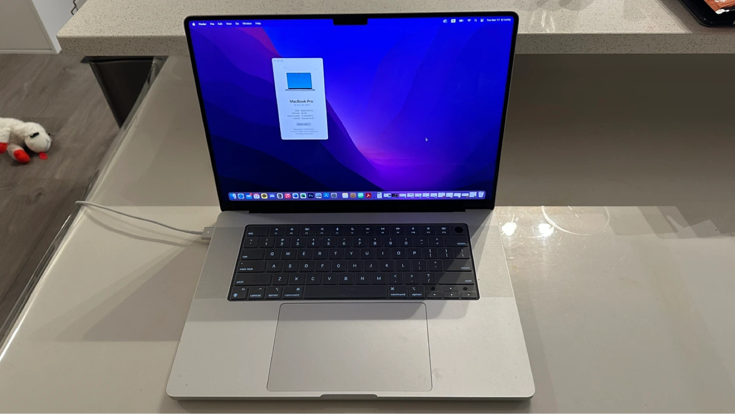 Apple MacBook Pro 16”, M3 Pro Chip