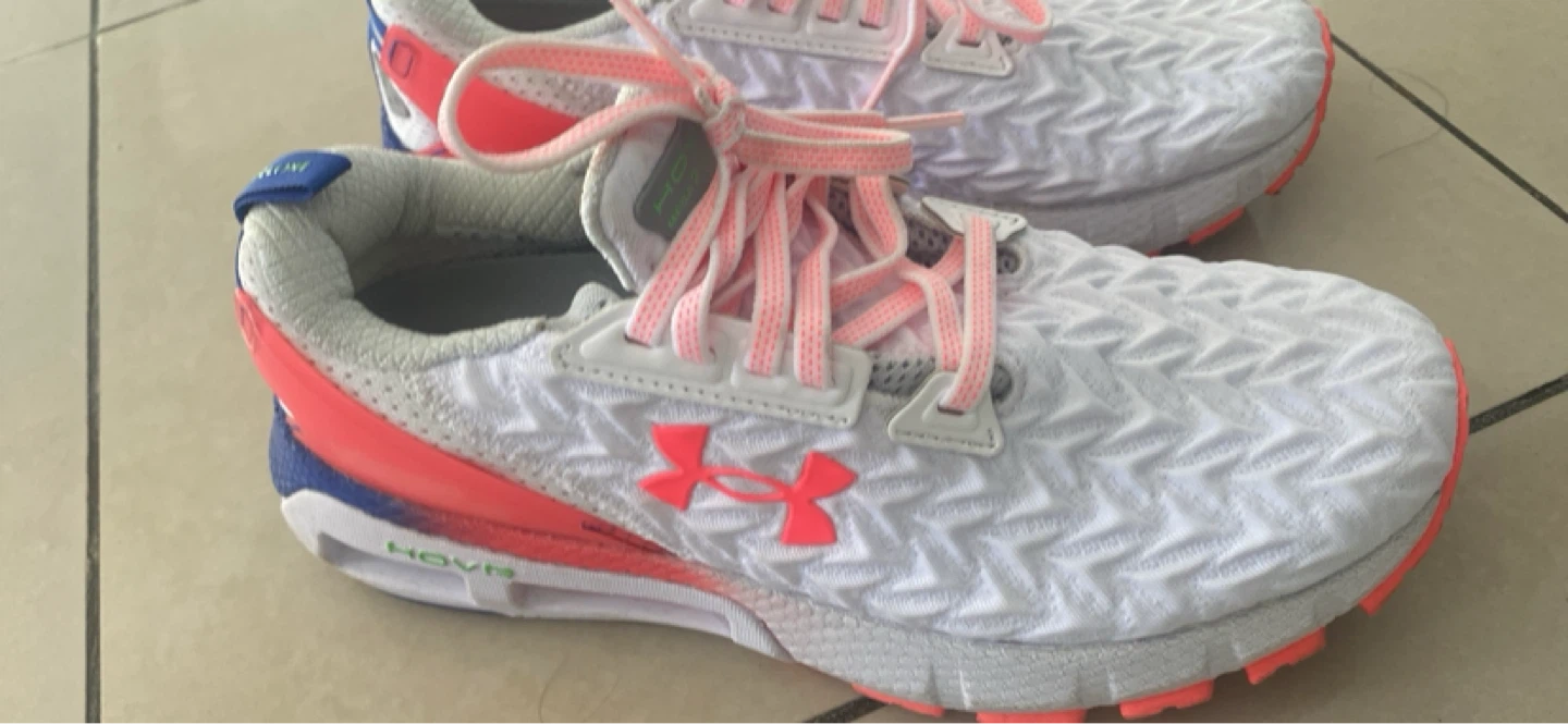 Under Armour HOVR Mega 2 Clone Women's Running Shoes Size 7.5