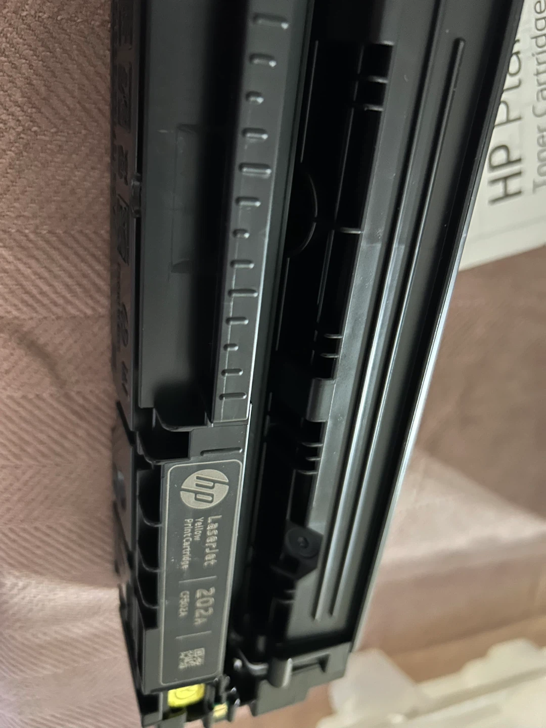 New-HP LaserJet 202A Yellow Toner Cartridge - photo 4