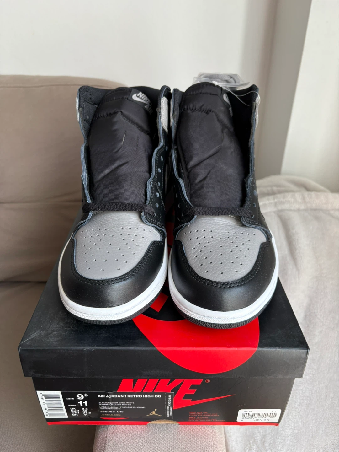 Air Jordan 1 Retro High OG Shadow- Men's Size 9.5 - photo 2