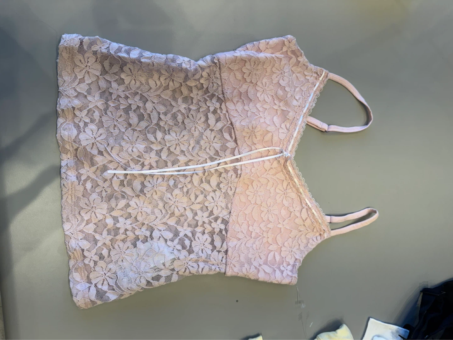 Hollister Lace Cami - Size M - Pink