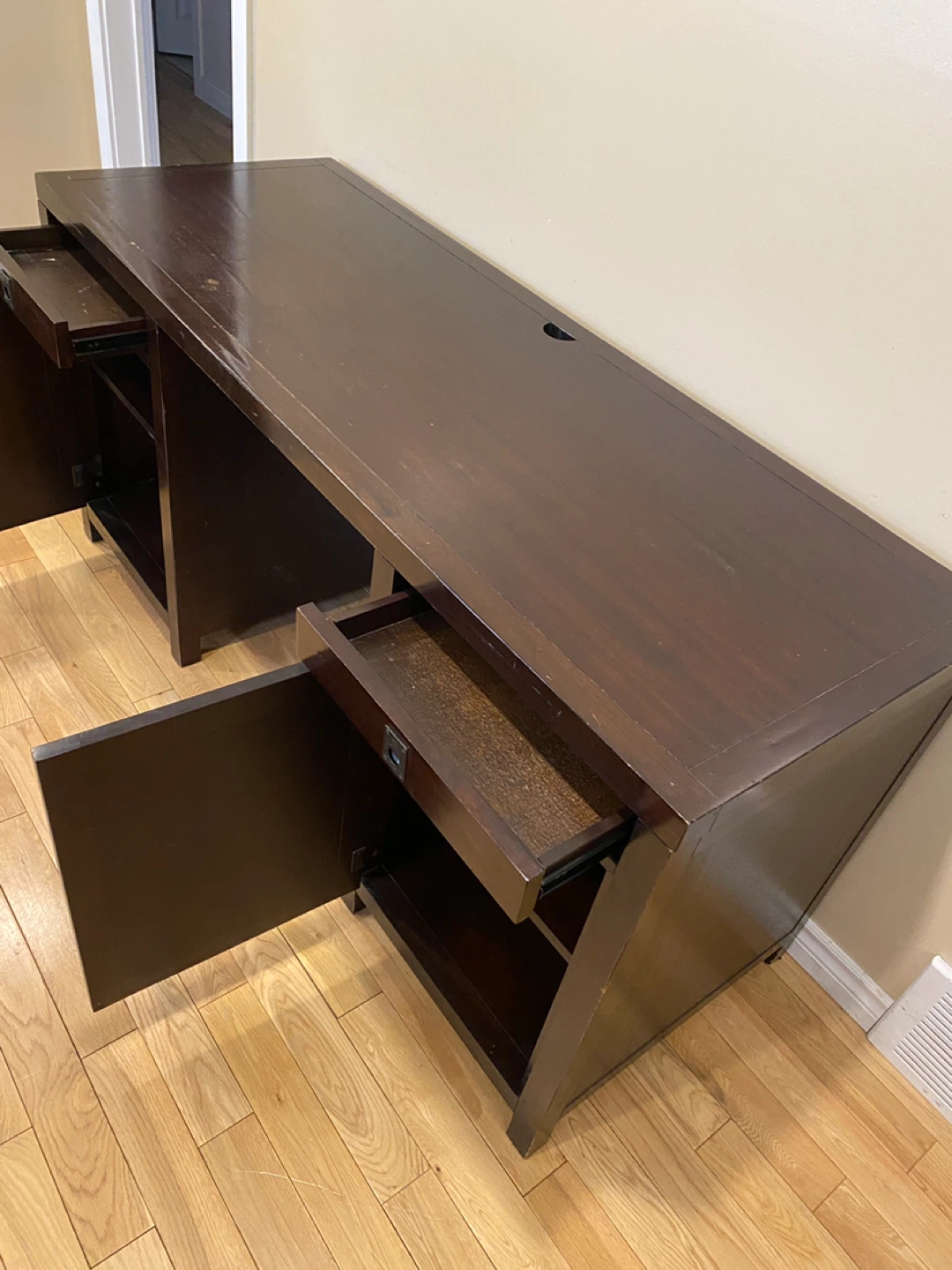 Pottery Barn 63” Solid Wood Desk (CAN DELIVER) - photo 5