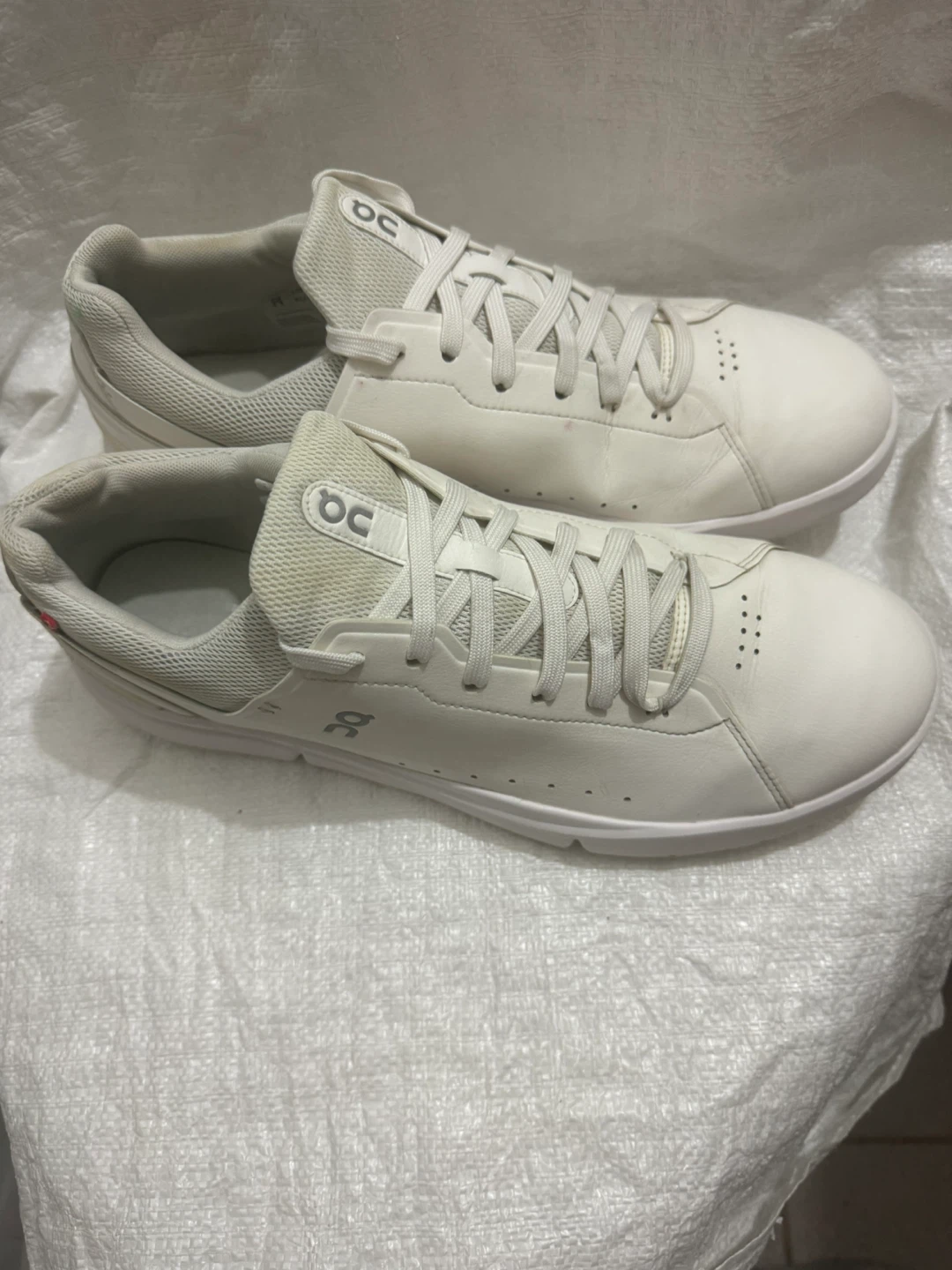 On Cloud Sneakers - photo 2