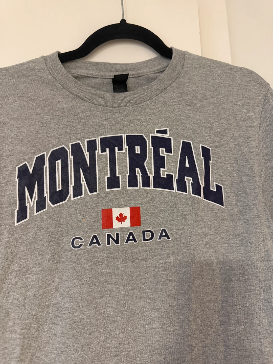 Montreal Canada T-Shirt - Size S - photo 2