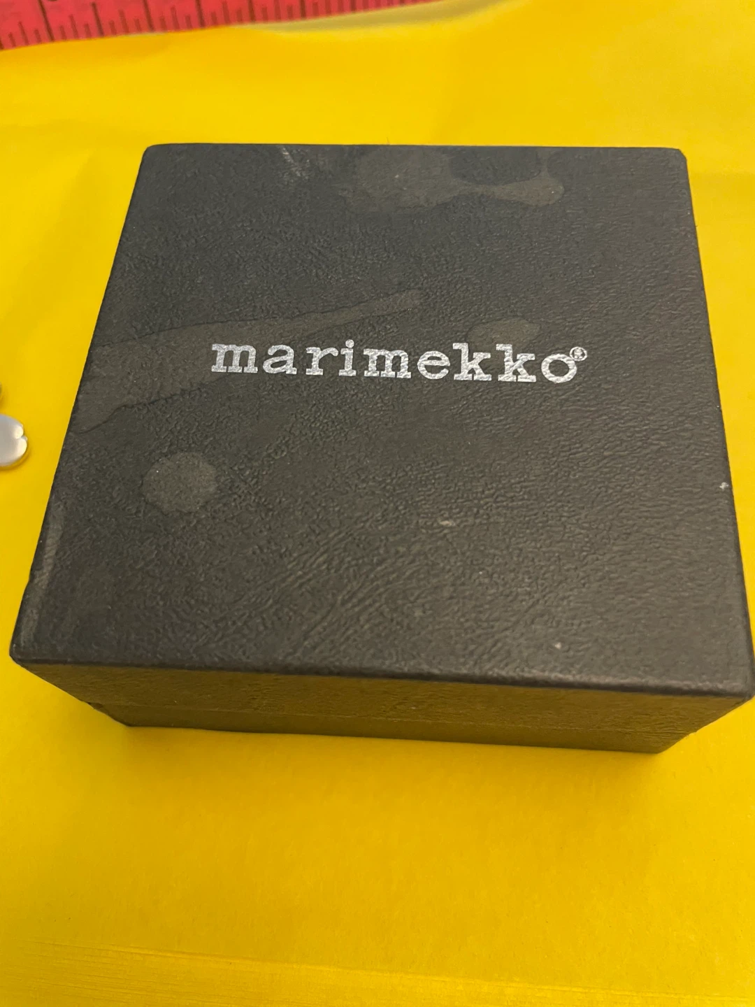 Marimekko Flower Pendant with Box - photo 5