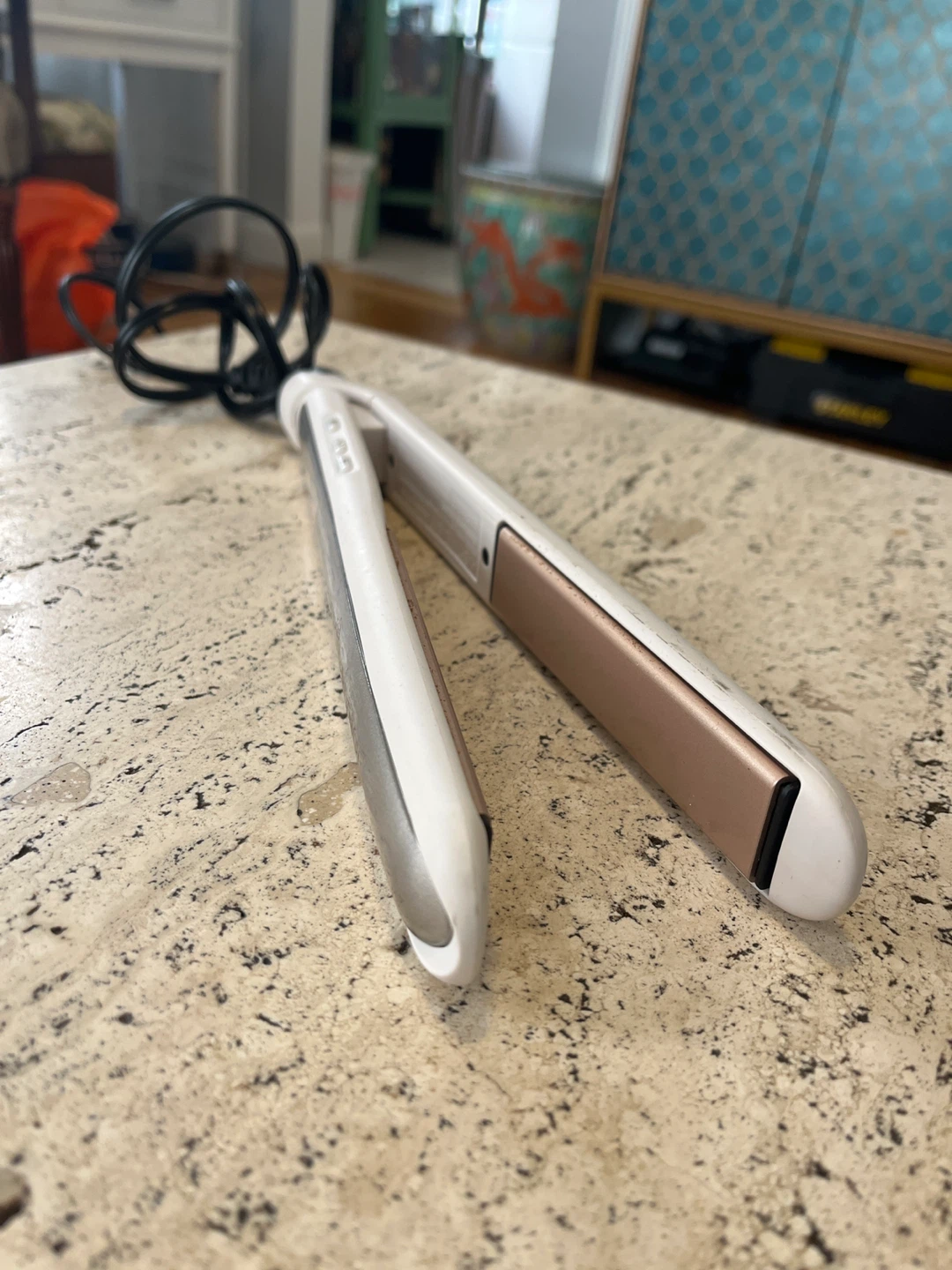 Remington Shine Therapy Hair Straightener