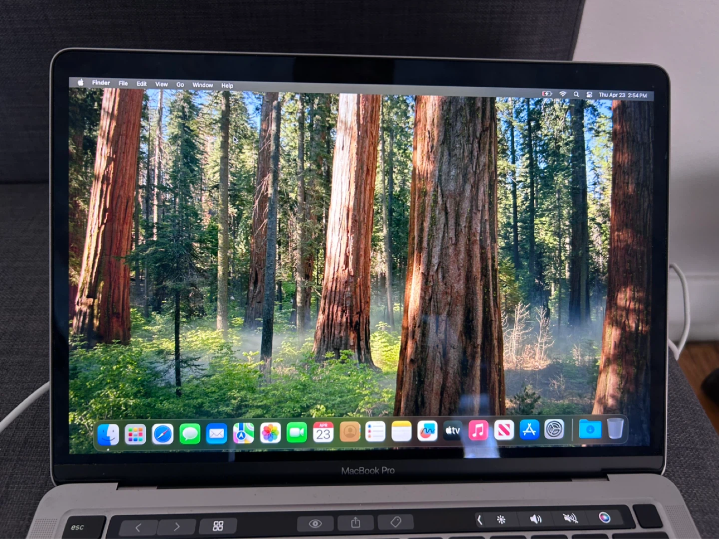 Apple MacBook Pro 13-inch, 2020, Intel Core i5, 16GB RAM - photo 4