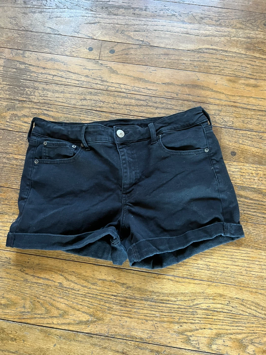 American Eagle Black Denim Shorts Size 16