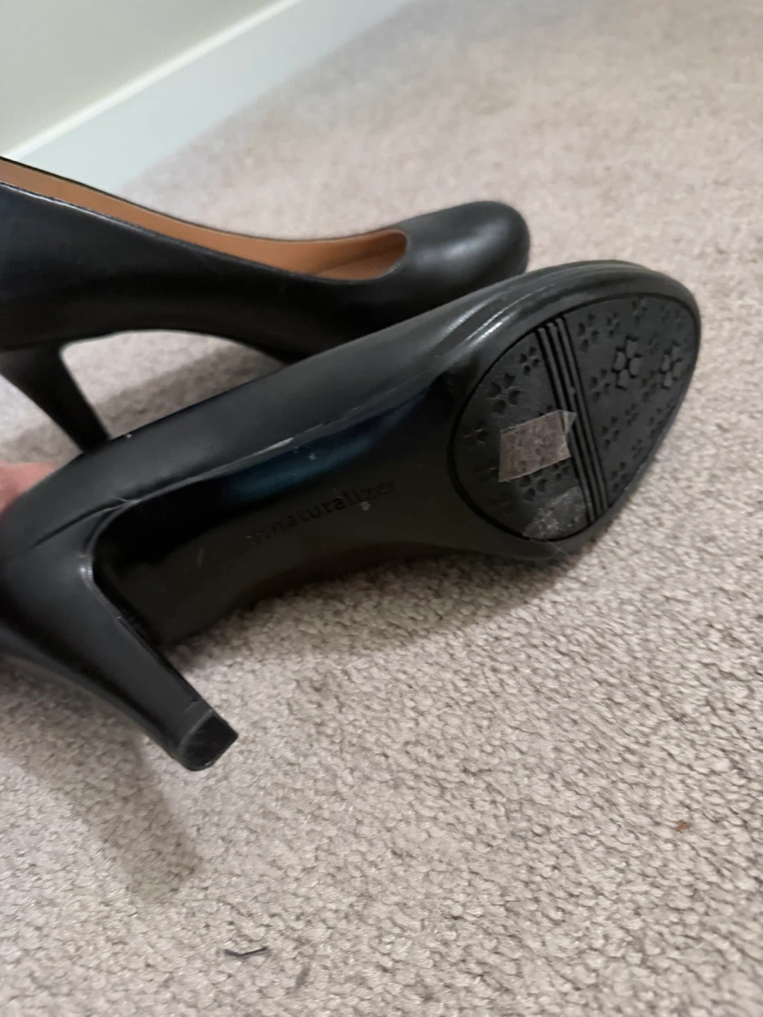 Naturalizer Black Leather Heels - photo 2