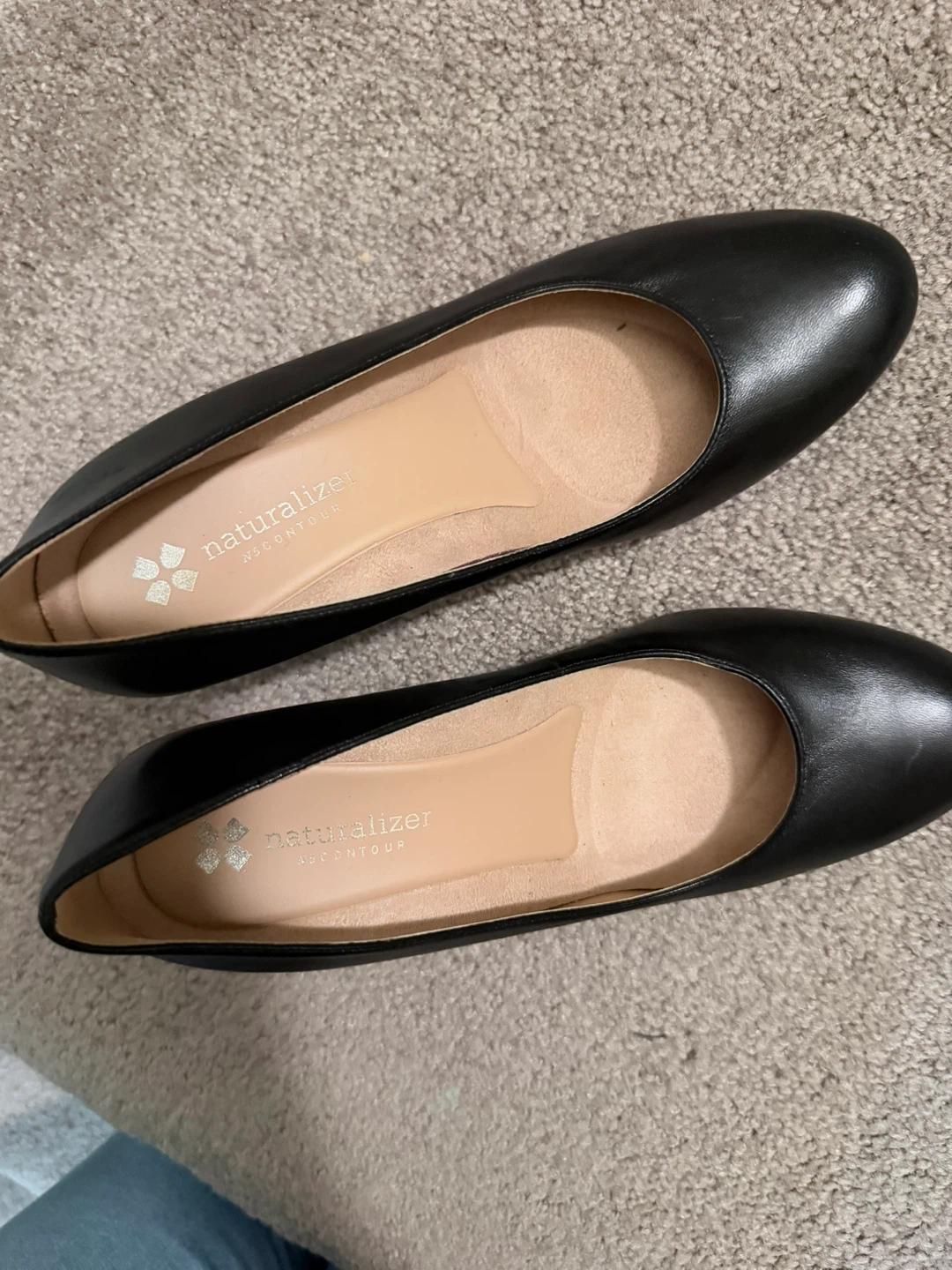 Naturalizer Black Leather Heels