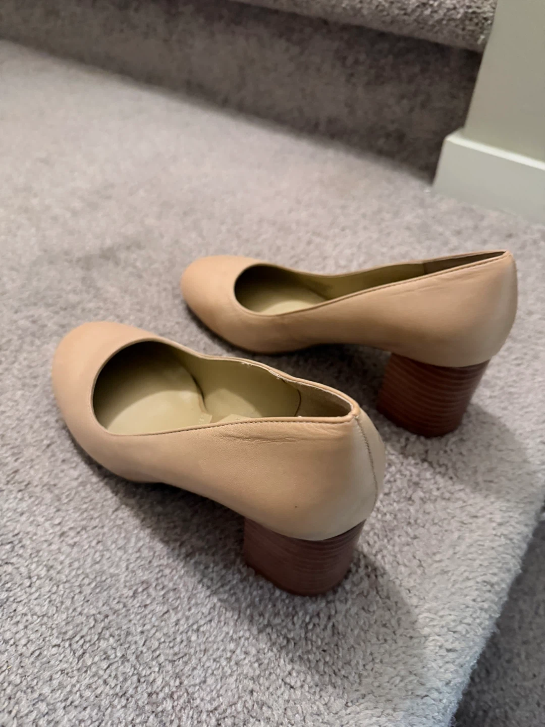 Adrienne Vittadini Leather Block Heel Pumps Size 7M - photo 3