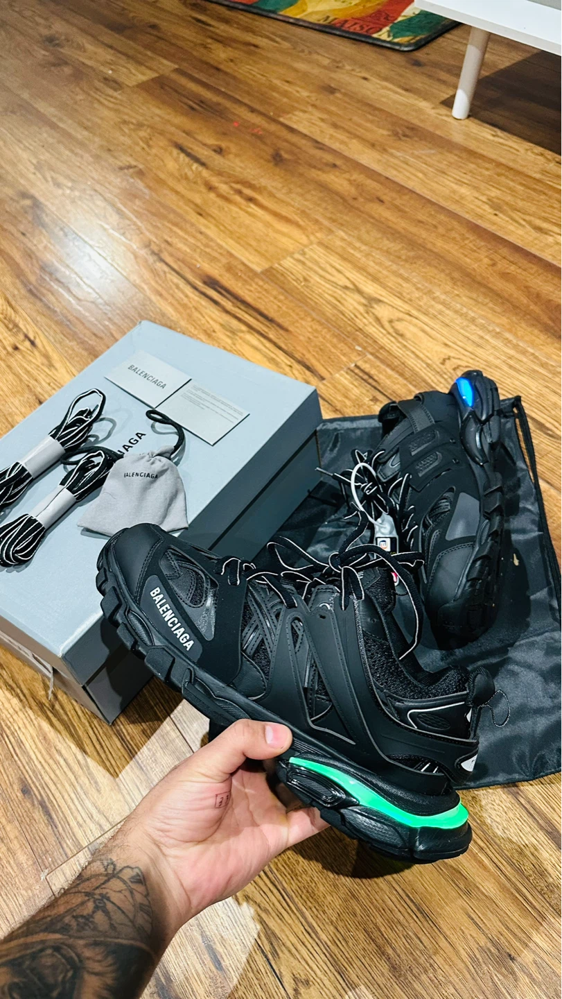 Balenciaga Track Sneakers Black Green - photo 3