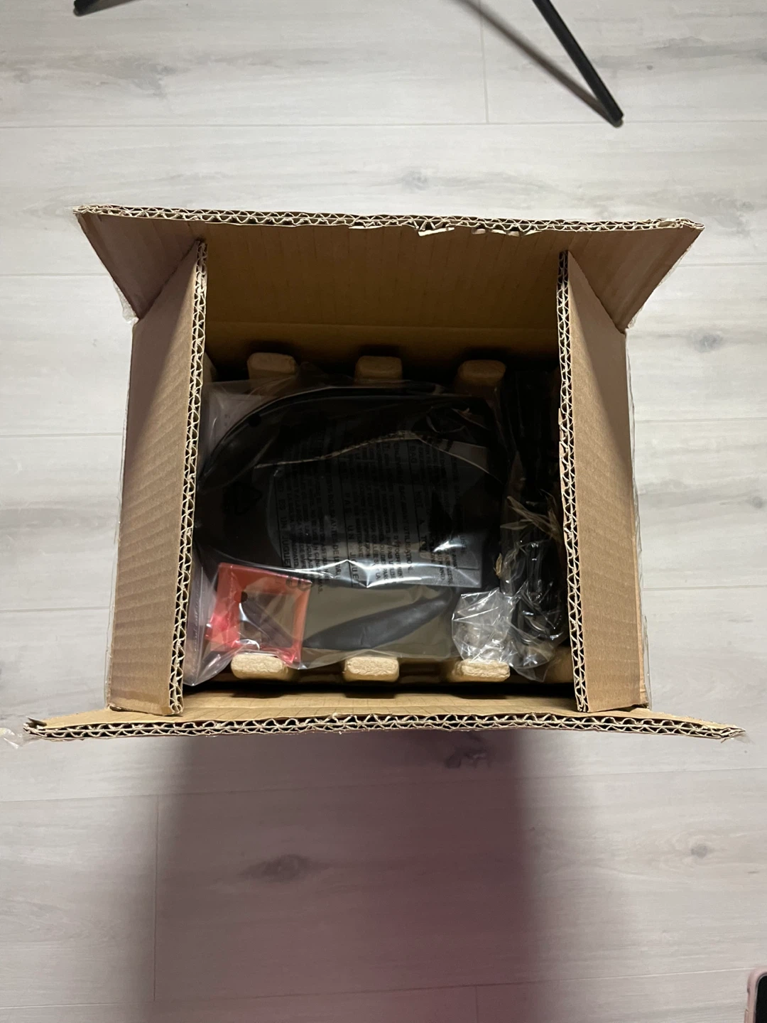 Brand New Hamilton Beach TrueAir HEPA Air Purifier in Box - photo 3