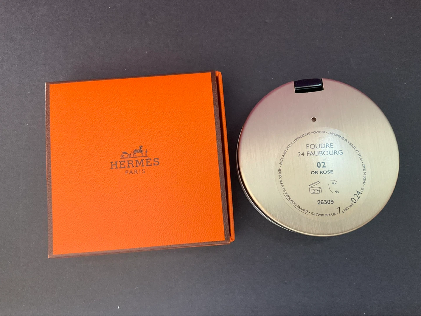 Hermes powder and lipstick. - photo 5